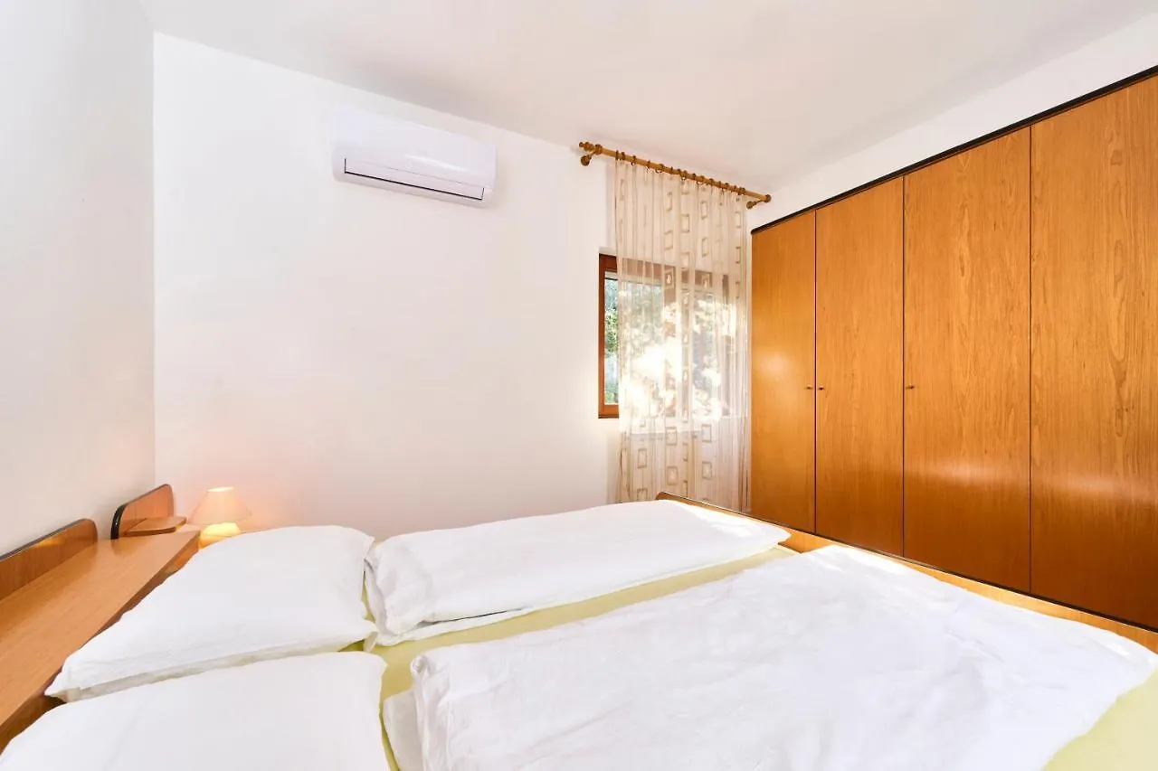 Anna Apartments Zambratija  Zambratija (Istria)